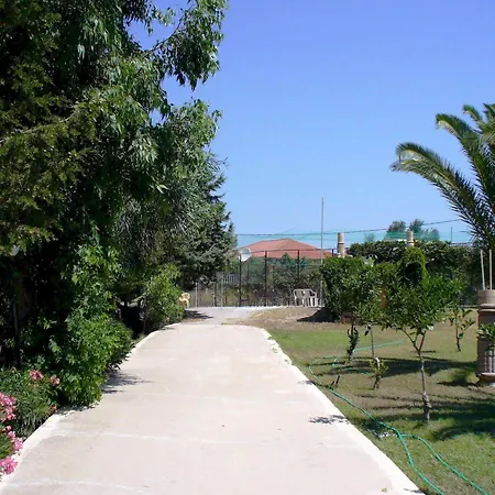 Gnest 2* Faliraki